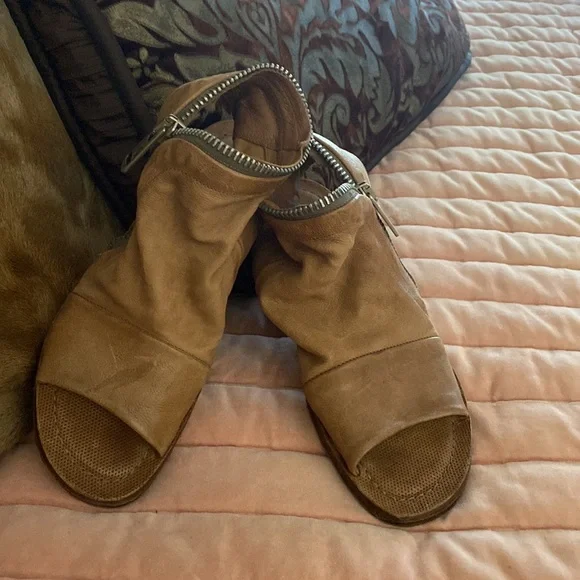 AS98 - Picture 4 of 6